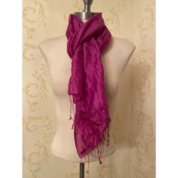 Artisans Angkor 100% Silk Luxury Mauve Scarf - Picture 6 of 6